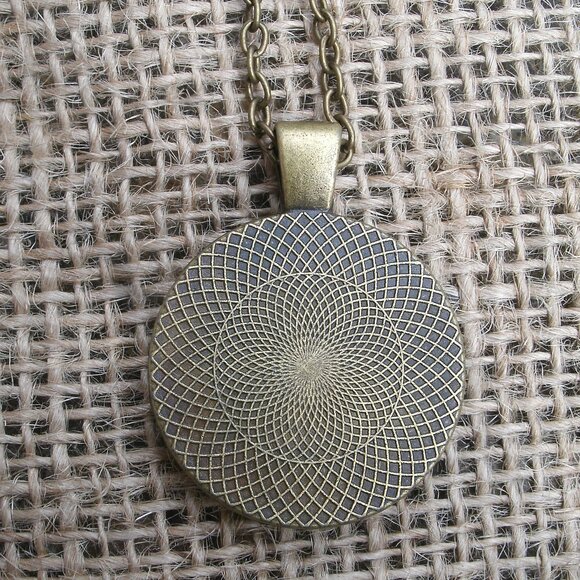 Comet Meteor Glass Cabochon Pendant Necklace - Picture 3 of 12